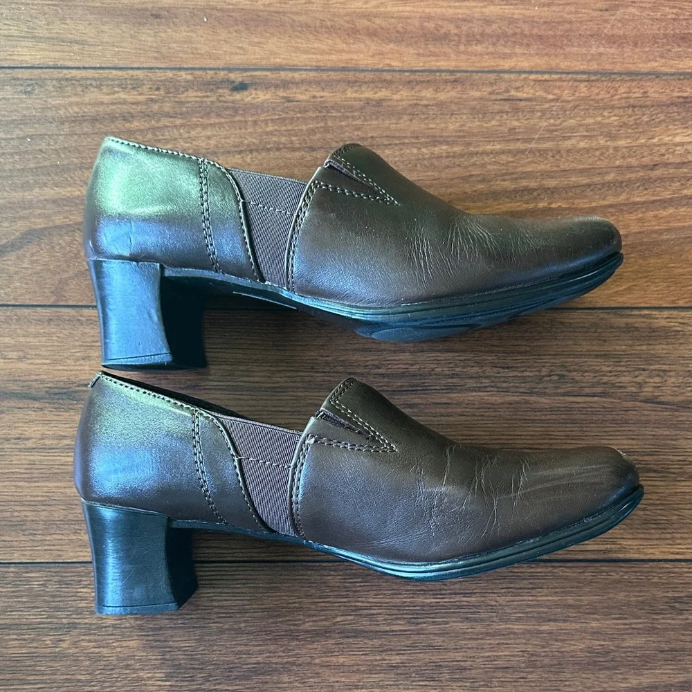 🥿🥿EUC Chic Brown Air Supply Dress Women's Loafers🥿🥿